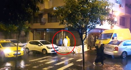 Zeytinburnu'nda Afgan Genç Boğazı Kesilerek Öldürüldü