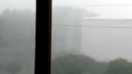 அமெரிக்காவை தாக்க தொடங்கியது ஃபுளோரன்ஸ் புயல்...அதிர்ச்சி வீடியோக்கள்!