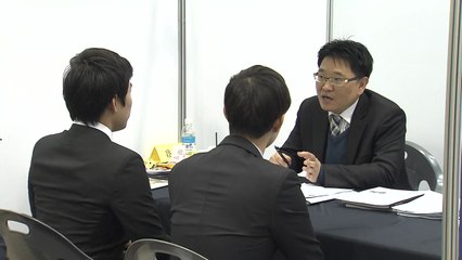 1∼8월 취업자 증가폭 ⅓로 축소..."올 정부목표 18만명 어렵다" / YTN