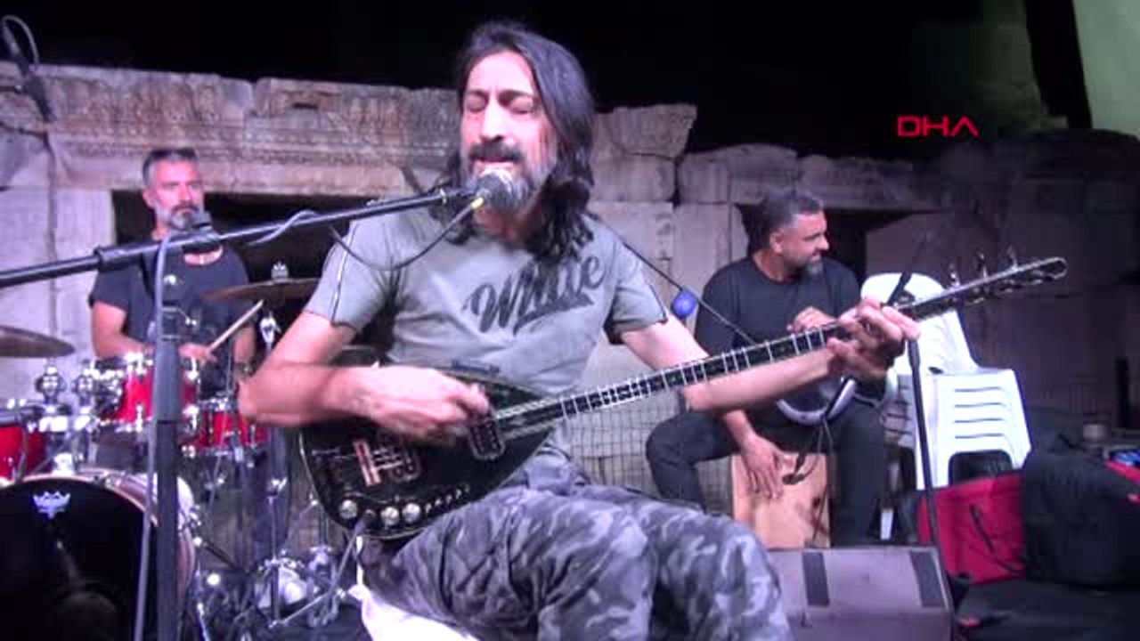 Antalya Antik Tiyatroda Türkü Şöleni