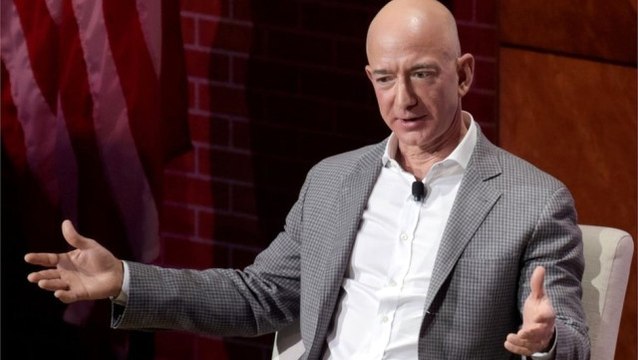 Amazon Kurucusu Bezos'dan Evsizlere ve Eğitime 2 Milyar Dolar Bağış