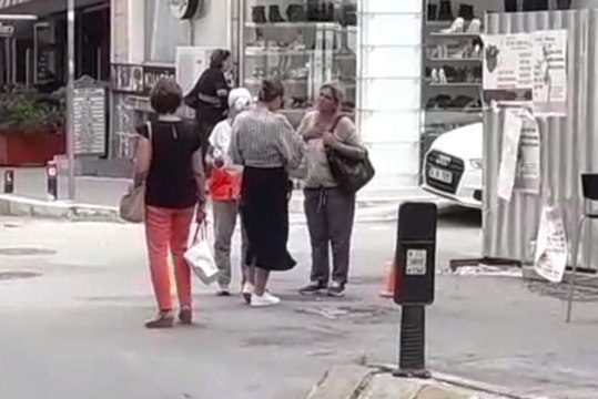 Hastayım Diyerek Duygu Sömürüsü Yapan Dilenciler Kamerada