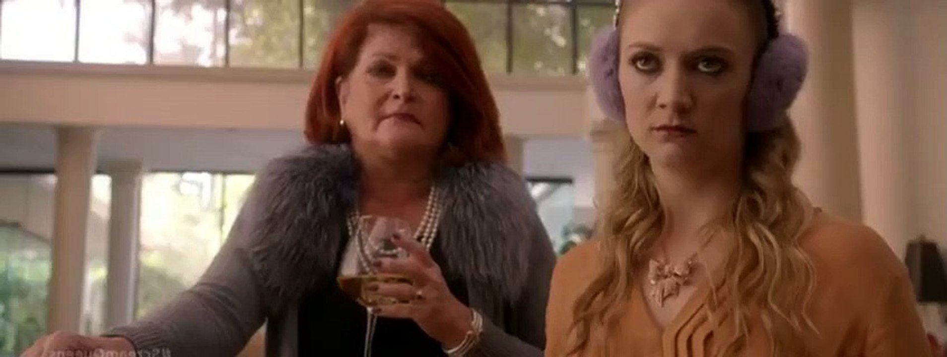 Scream Queens S01E10 Thanksgiving
