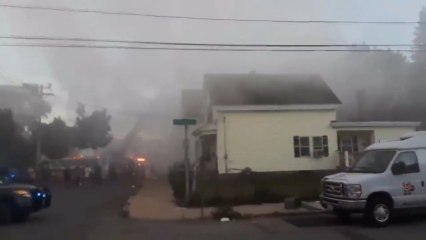 Al menos 70 edificios incendiados por explosiones de gas en Massachusetts