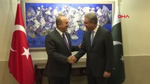 Dışişleri Bakanı Çavuşoğlu'nu Pakistan Dışişleri Bakanı Shah Mehmood Qureshi ile Görüştü