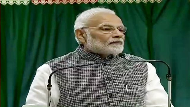 PM Modi ने Indore Mosque Speech में क्यों जिक्र किया Ayushmaan Bharat Yojana का | वनइंडिया हिन्दी