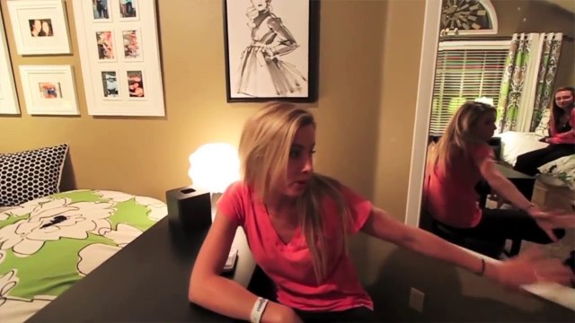 Dorm Room Decorating Dorm DIY Wood Headboard Small Apartment Decorating Tips!