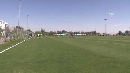 Atiker Konyaspor'da Fenerbahçe Maçı Hazırlıkları