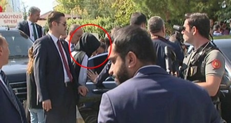 Başkan Erdoğan, "Tayyip Dede" Diye Seslenen Çocuk İçin Konvoyunu Durdurdu