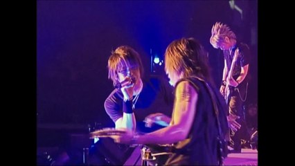 GLAY『GLOBAL COMMUNICATION』　 HIGH COMMUNICATION 2003_ HD__16