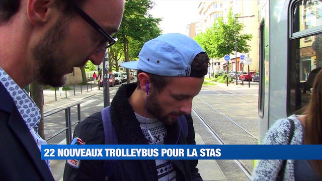 Info / Actu Saint-Etienne Loire - A la Une : Un homme se tue sur l'A47 à bord d'un camion de pompier volé.