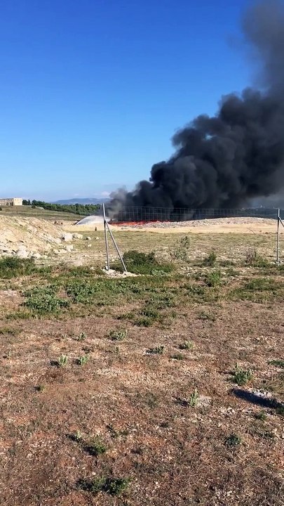 Un feu dans la déchetterie des Pennes-Mirabeau