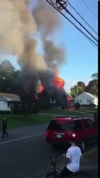 États-Unis : Des dizaines d'explosions sans doute dues au gaz ravagent des maisons près de Boston