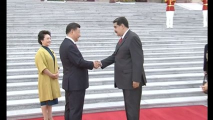 Maduro logra el apoyo financiero de China