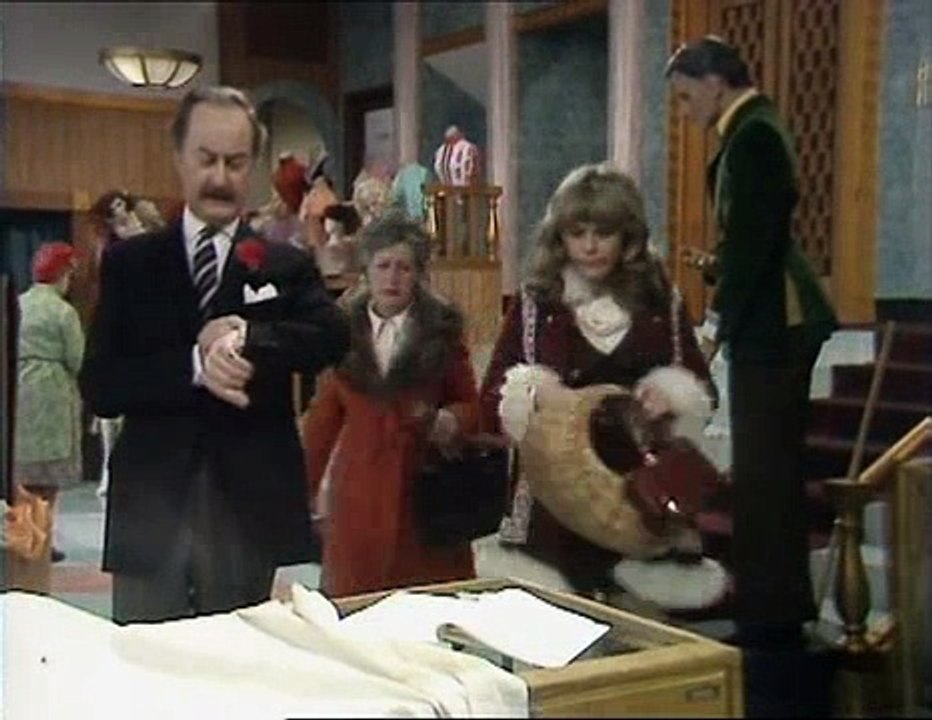 Are You Being Served S02 E03