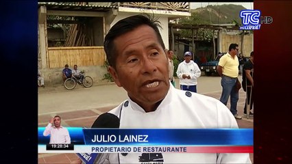 Oleaje acaba con negocios en Santa Elena