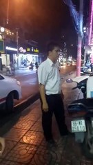 Hai bên lời qua tiếng lại thế là anh tài xế taxi đã xúc phạm cả một dân THANH HÓA