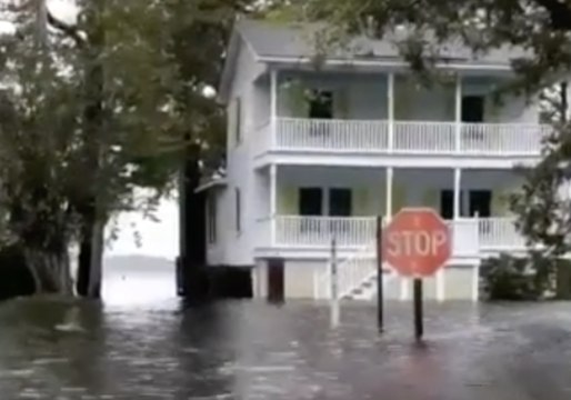 Hurricane Florence Storm Surge Turns Streets Into Waterways in Belhaven, North Carolina