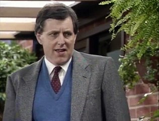 Waiting For God S03 E01