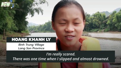 Lives string on a bamboo bridge in northern Vietnam-VietNam News