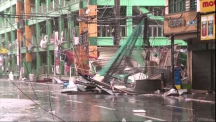 - Süper Tayfun ‘Mangkhut’ Etkisini Sürdürüyor- Dev Dalgalar Yüzünden 1 Kişi Hayatını Kaybetti