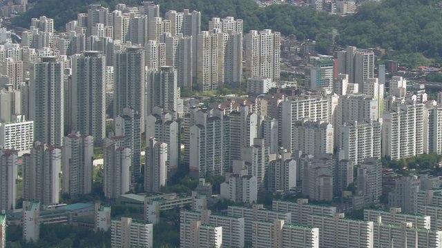 무주택자 혜택 집중...1주택 실거주자는 세부담 증가 / YTN