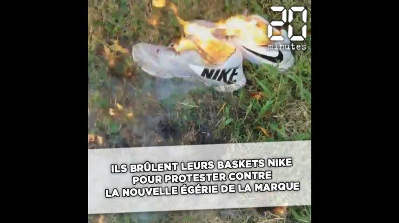 Des Américains brûlent leurs baskets Nike pour protester contre leur nouvelle égérie