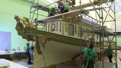 A Paris, le déménagement hors normes du canot de Napoléon 1er