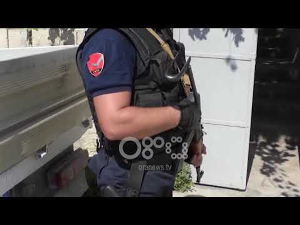 Ora News - Operacioni në Vlorë, FNSH arrestoi vëllanë e ish kryekomunarit të Shushicës