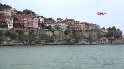Bartın Amasra Kalesi'nin Altındaki Kayalıkta Çökme