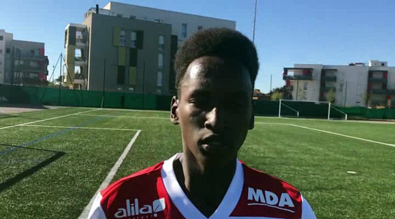 R1 U15 – Ali Ali HASSAN réagit après la victoire de l’OL contre le FBBP01
