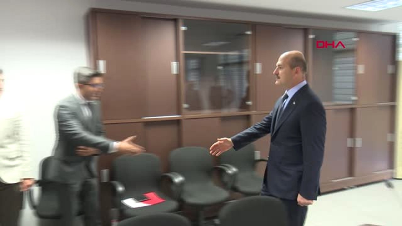 İstanbul Bakan Soylu, Göç İdaresi Müdürlüğü'nde Değerlendirme Toplantısına Katıldı