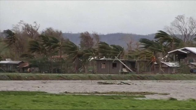 Свирепый Мангхут : жертвами тайфуна уже стали 25 человек