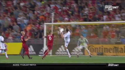 Zlatan Ibrahimovic s'offre un 500e but sur un incroyable geste