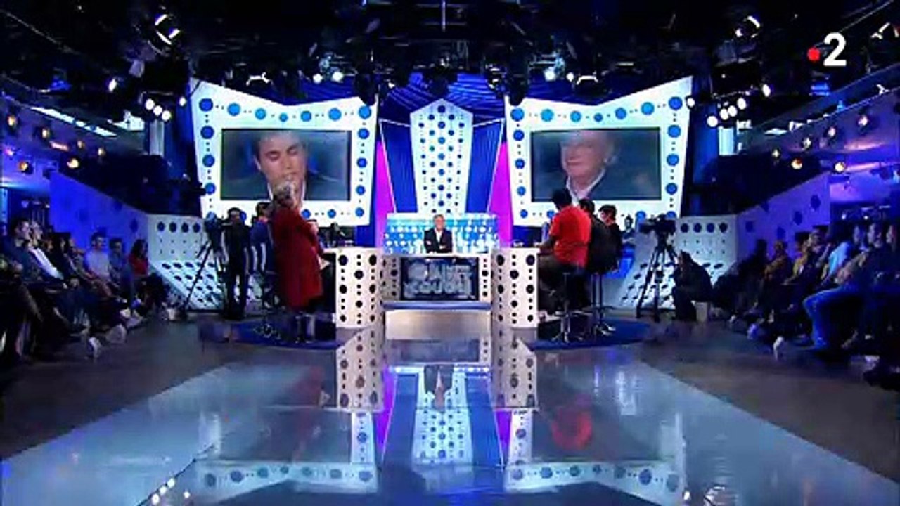 Charles Consigny attaque Alain Afflelou sur le prix de ses lunettes, "Il est pas si fou Afflelou"