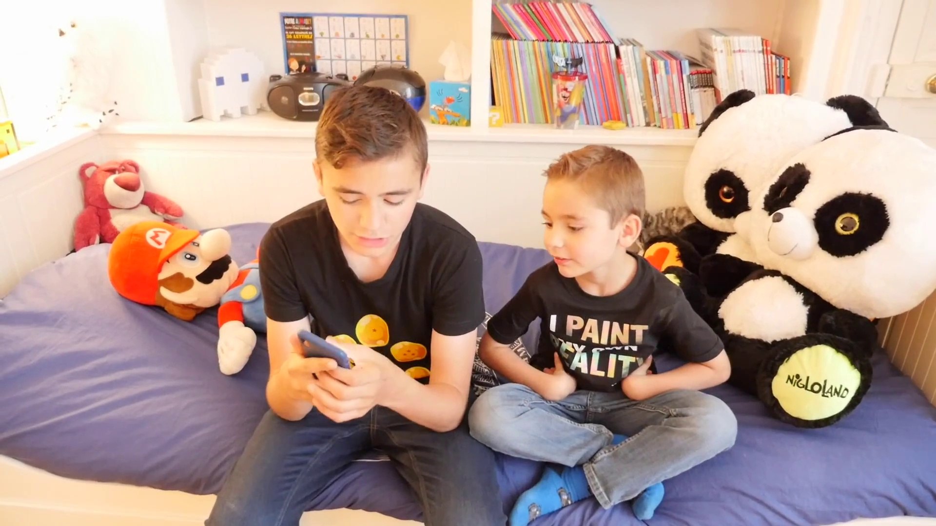 Swan Neo Font Du Baby Sitting 2 Ft Allo Maman Video Dailymotion