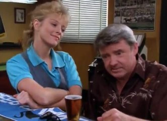 The Flying Doctors S03 - Ep21 Breaking The Drought HD Watch