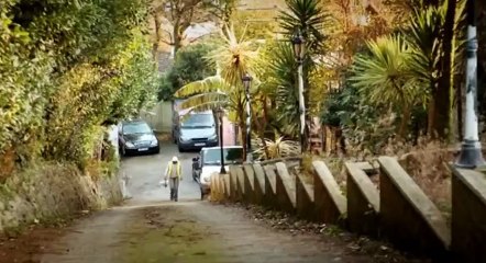 Grand Designs S10 - Ep06 Lizard Peninsular The Scandinavian... HD Watch