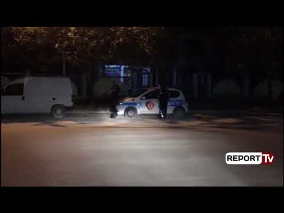 Report Tv-Vlorë, grabitet pronari i Exchange, autorët e sulmojnë sapo del nga dyqani