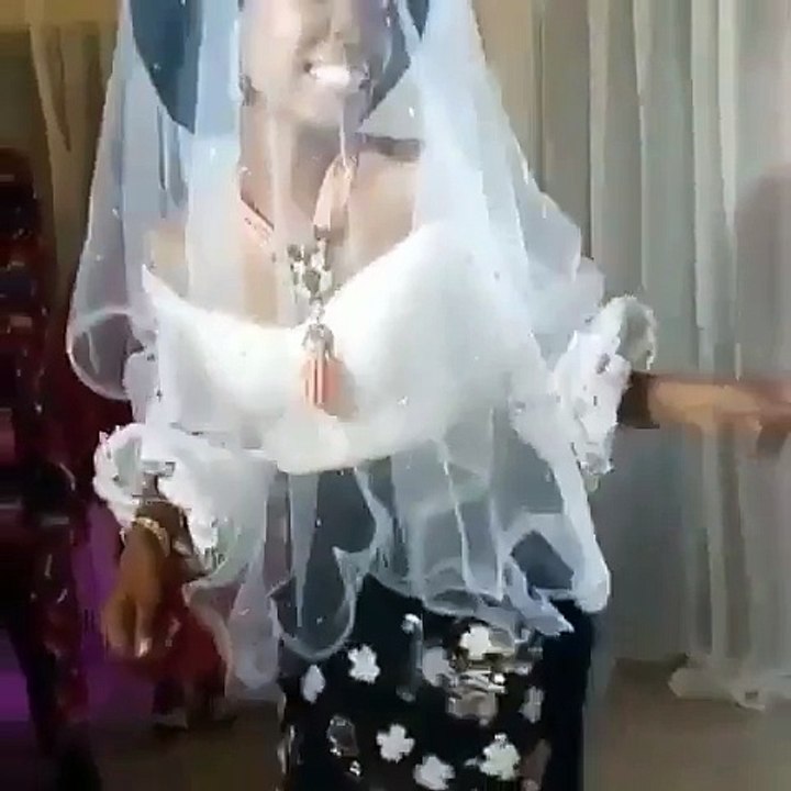 Kemi Lala Weds Pt 3