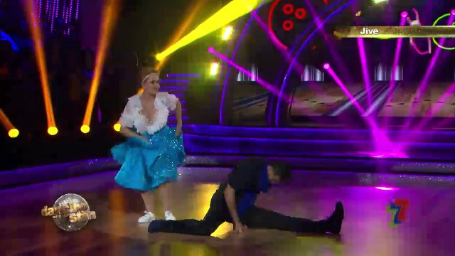 dwts-amanda-moncada-160918