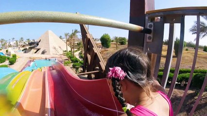 Как учить ребёнка на отдыхе? Посмотрите!!! Learn Colors )))