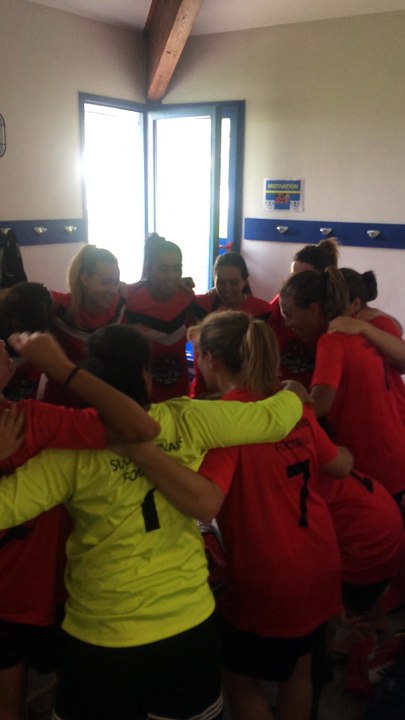 VICTOIRE DES SENIORS FEMININES 1 EN OUVERTURE DU CHAMPIONNAT R2F...