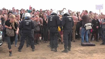 احتجاجات في ألمانيا على قضم غابة لأجل توسعة منجم فحم