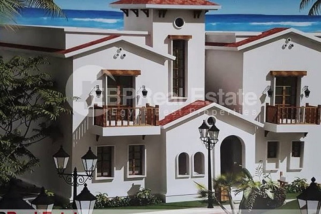 فى ماونتن فيو الساحل الشمالى فيلا على البحر للبيع