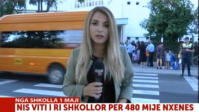 Report TV - Nis viti i ri shkollor, 480 mijë nxënës ulen në bankat e shkollës, ndalohen celularët