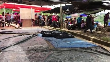 Bodies found trapped in Philippine landslide