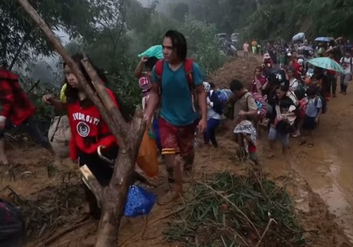 Rescuers Search for Miners Missing in Deadly Philippines Landslide
