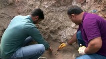 Kabartma taşı bulunmasıyla  ile başladı, 2 bin metrekare alanda kazı yapıldı