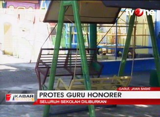 Guru Honorer Mogok Mengajar
